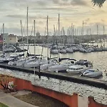 Le Matago A28, Vue Port, Clim, Parking, Piscine דירה