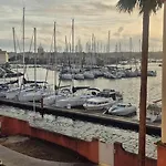 Le Matago A28, Vue Port, Clim, Parking, Piscine דירה אגדה