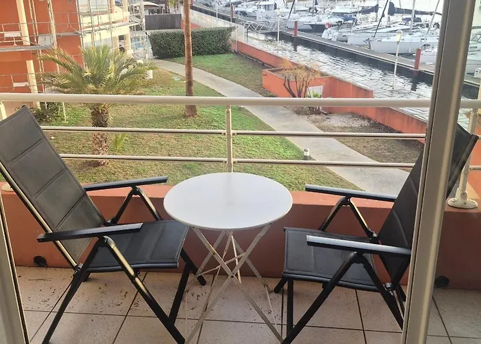 Le Matago A28, Vue Port, Clim, Parking, Piscine Lägenhet *